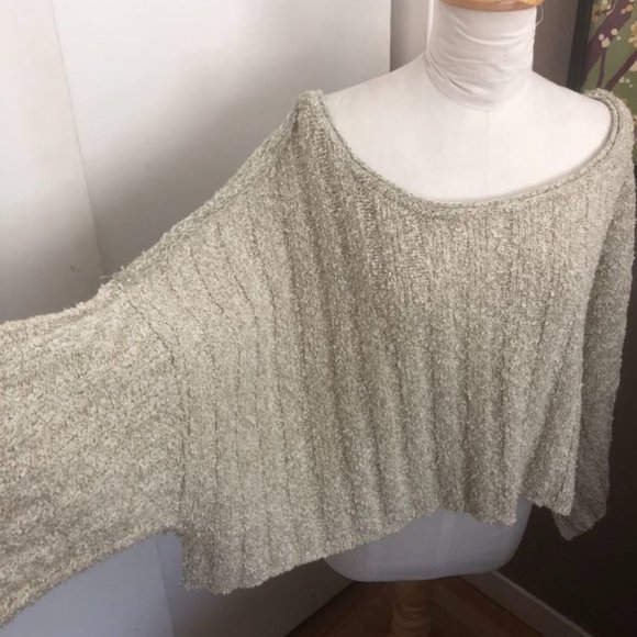 Free People cropped sweater - Picture 2 of 5